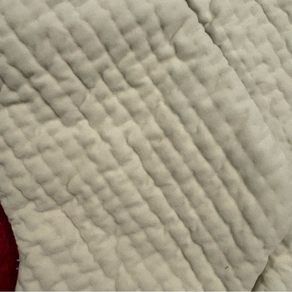 Pottery Barn Ivory Channel Quilted Lined Holiday Stockings Crystal Snowflakes x2 - Picture 15 of 16